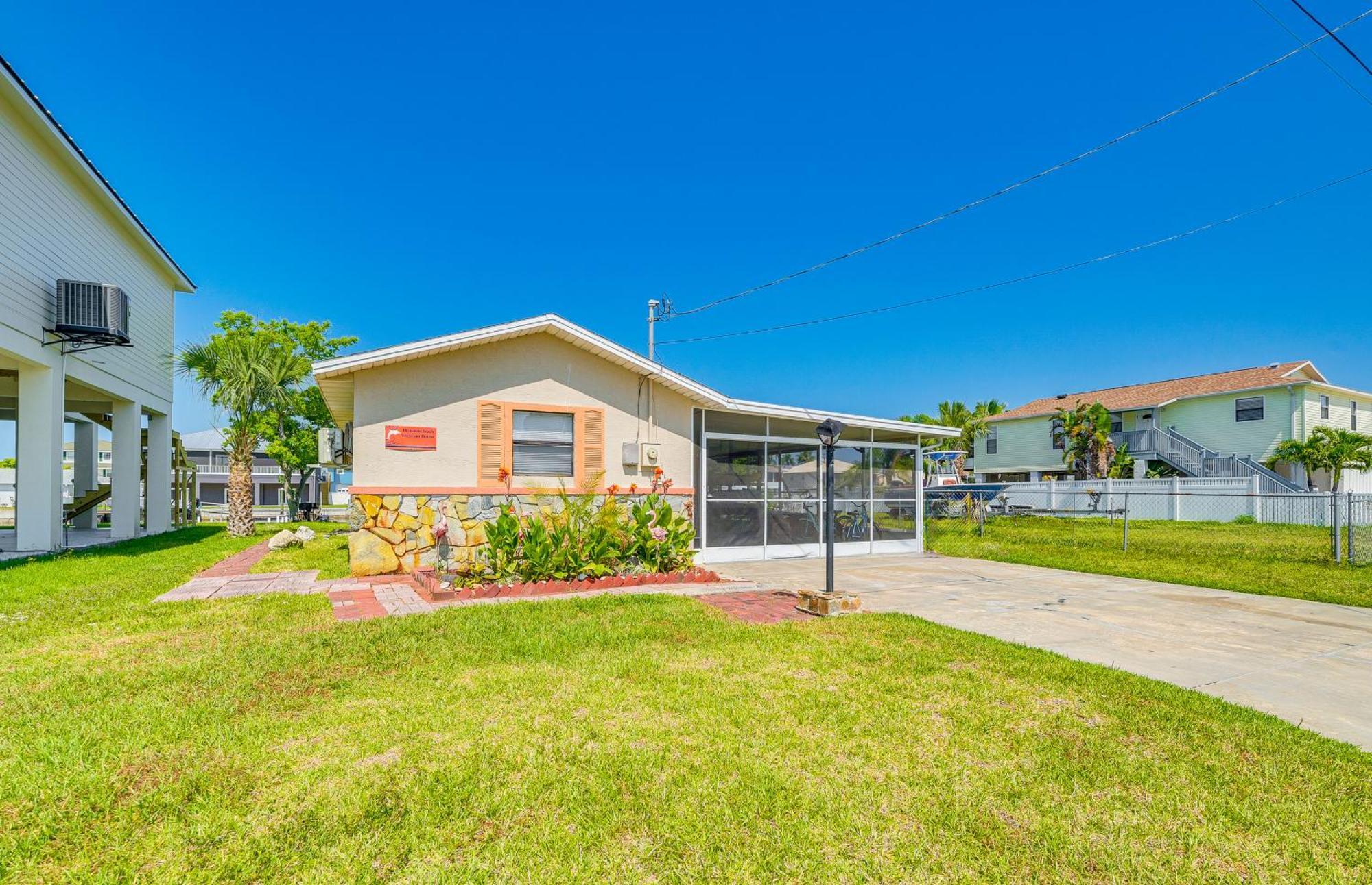 Waterfront Hernando Beach Home With Dock And Hot Tub! المظهر الخارجي الصورة