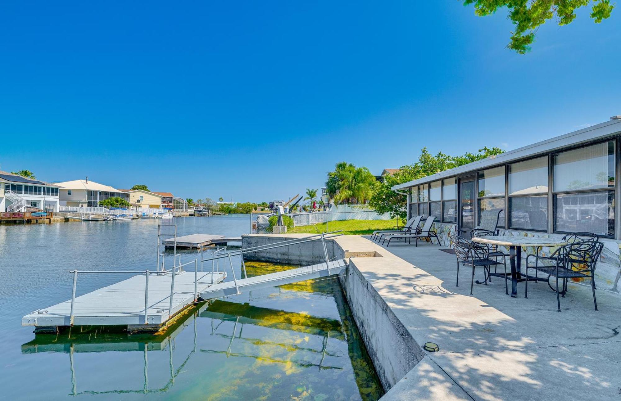 Waterfront Hernando Beach Home With Dock And Hot Tub! المظهر الخارجي الصورة
